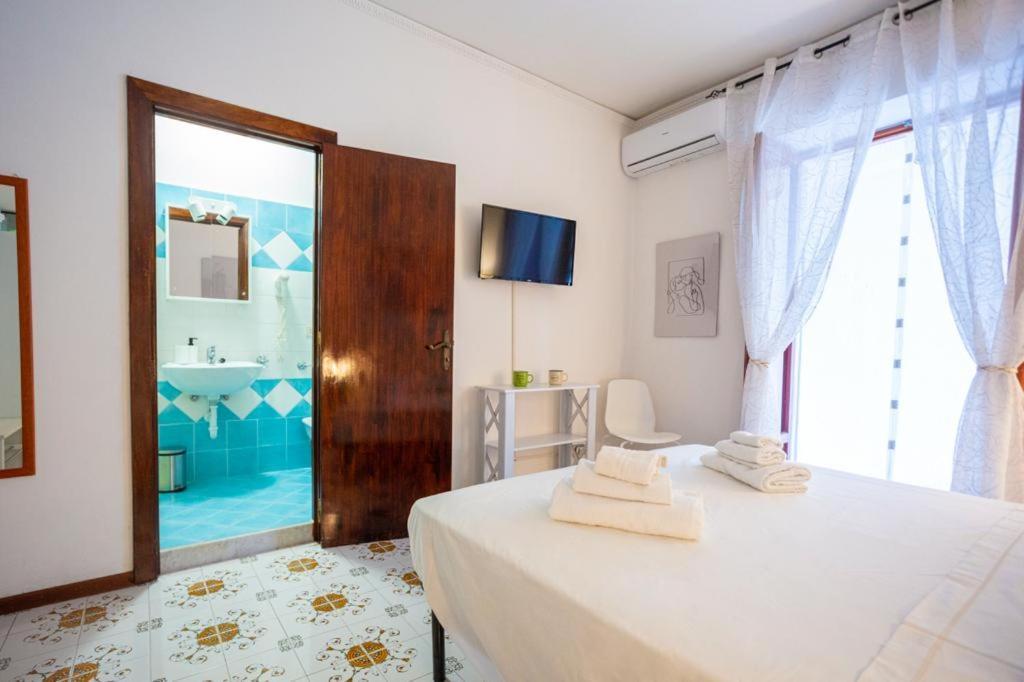 Villa Rosa Rooms Іскія Екстер'єр фото